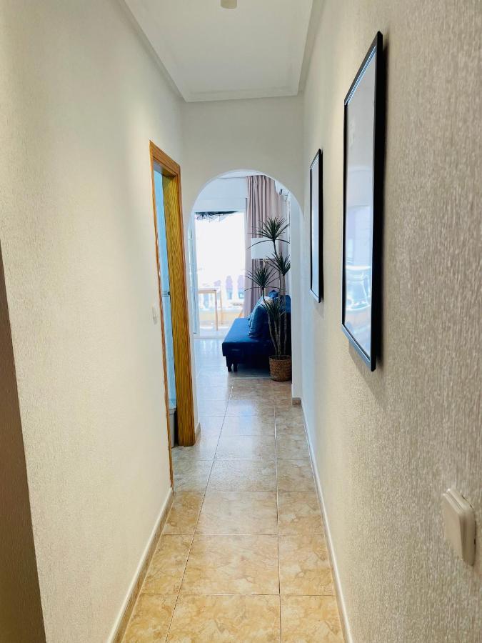 El Papagayo Apartment 2 Mins Walking To The Beach Torrevieja Exterior foto